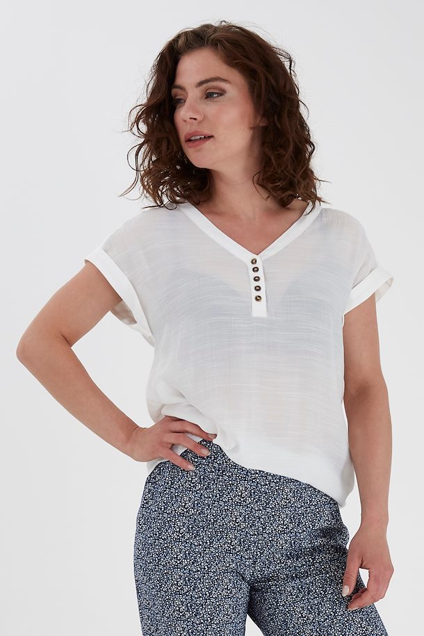 white blouse xxl